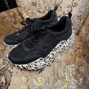 Stylish Black Sneakers